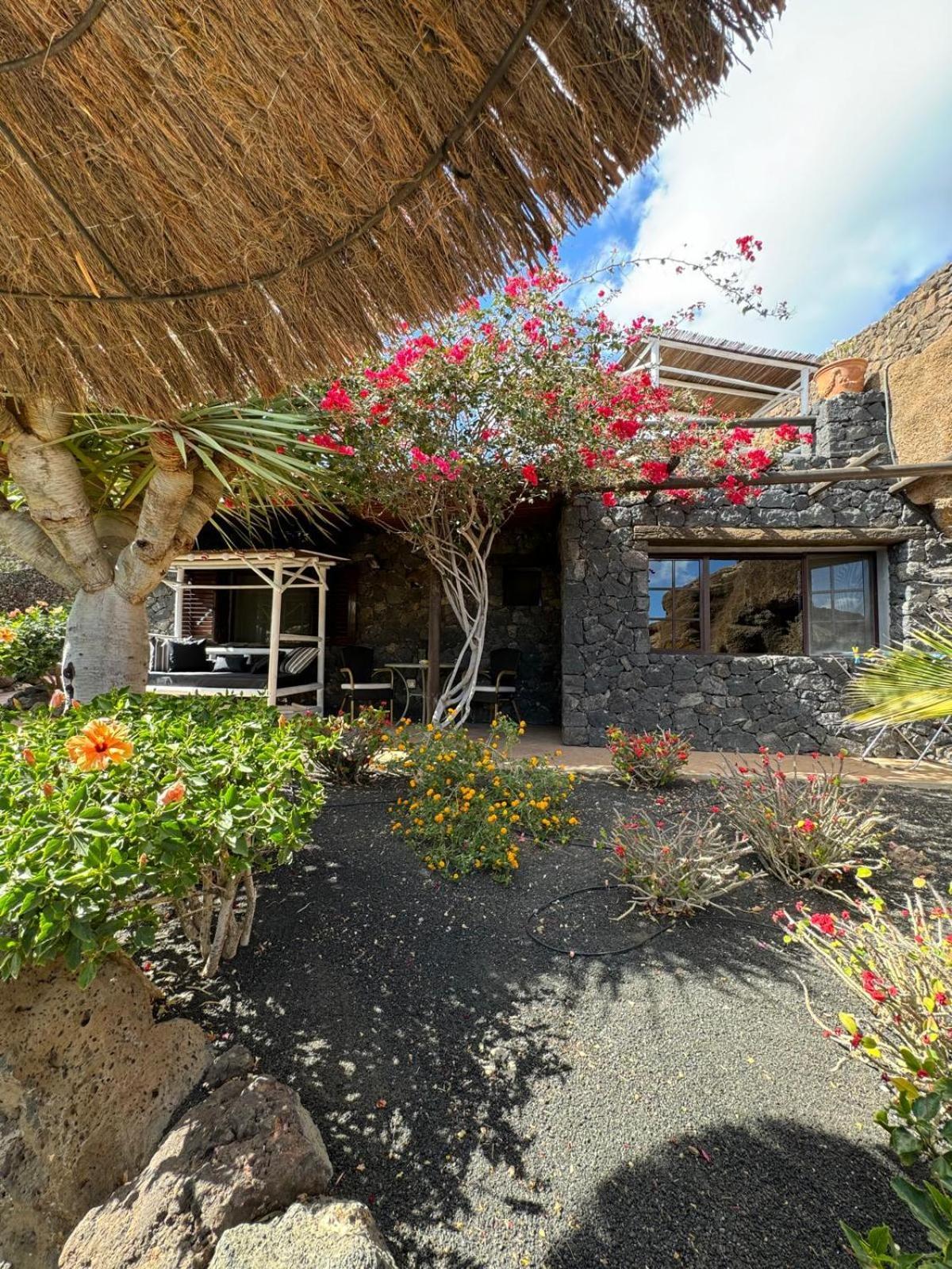 Castillo Lanzarote Villa Bailey - Luxury Villa - Pet Friendly With Heated Pool La Asomada  Exterior foto